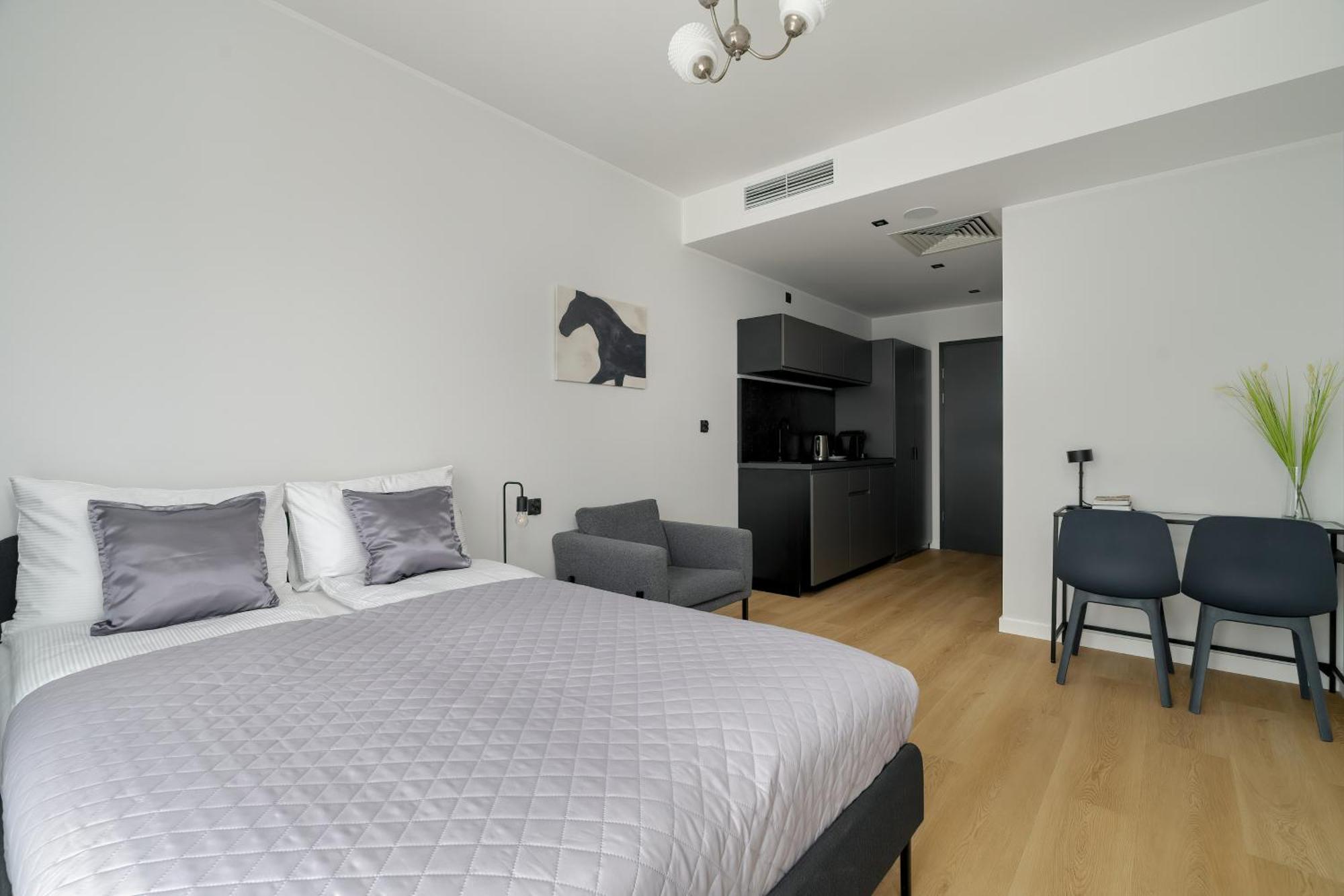 Klimatyzowane W Samym Centrum Poznania - Plac Wolnosci By Renters Apartment *